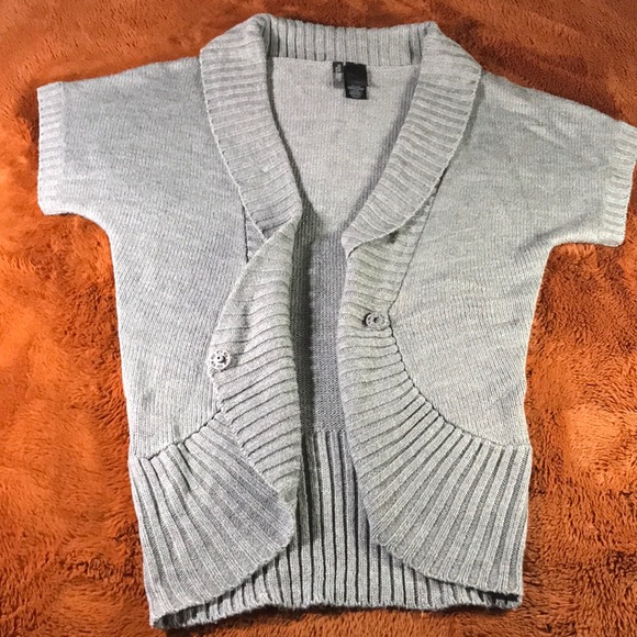 Women’s Bisou Bisou Cardigan Sweater w/ Short Sleeves & Button Front - Picture 3 of 4